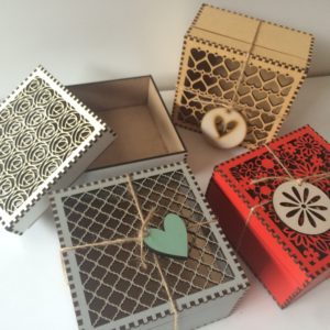 Medium Gift Boxes 140x140mm